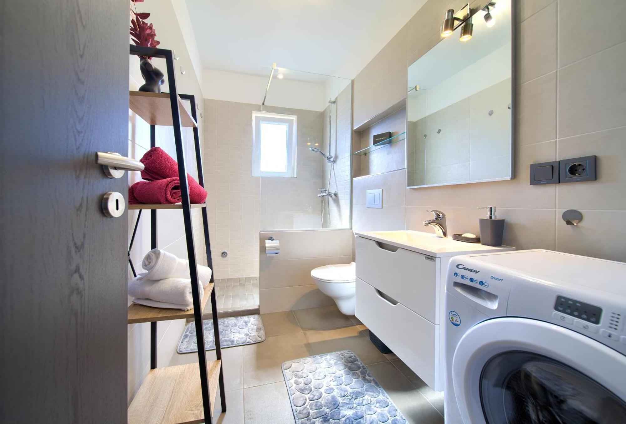 Lela Apartma
